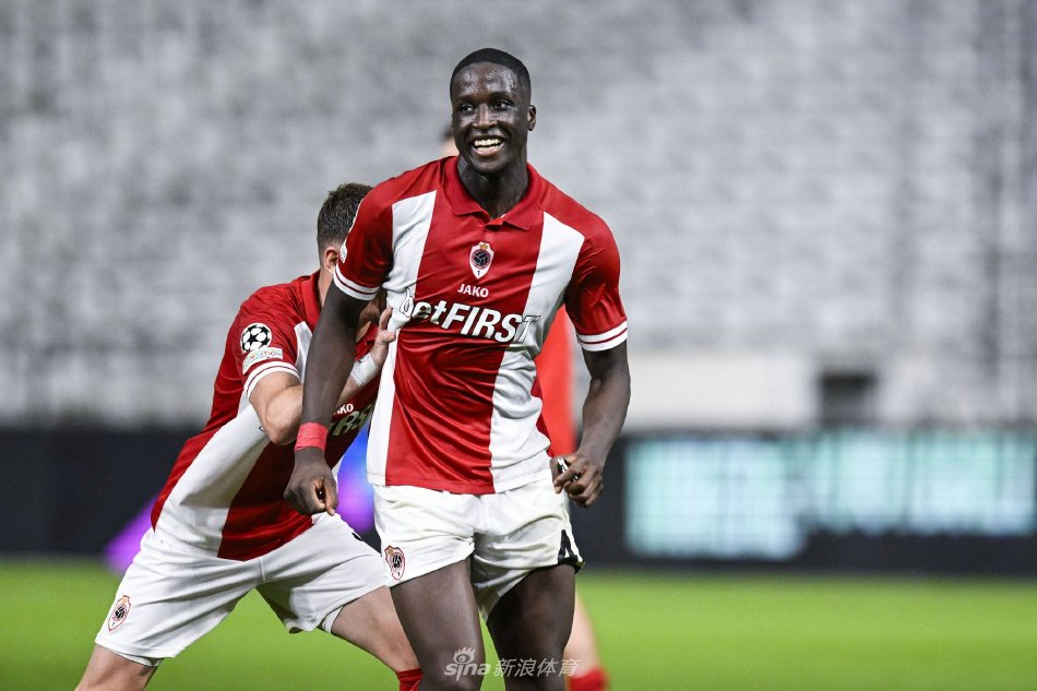 见证英雄的 见证英雄的