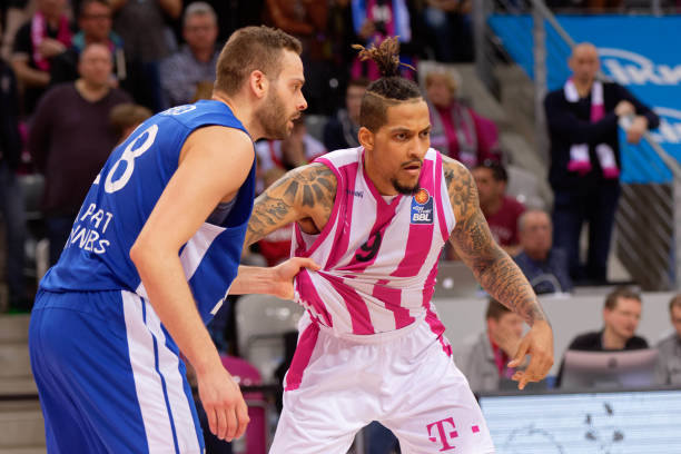 典型回合为 典型回合为